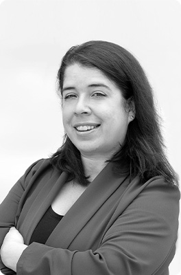 Elisa Bonamici - Sales & Customer Service